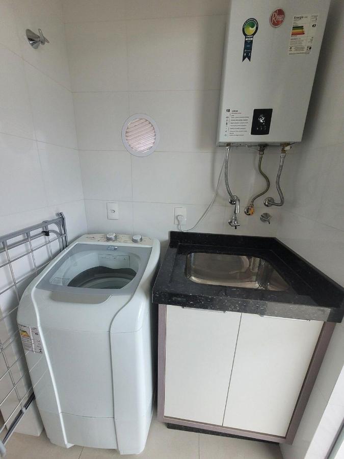 302- Com Piscina Em Bombinhas