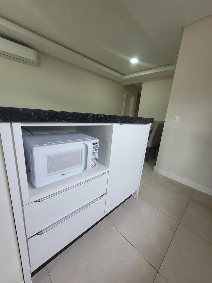 302- Com Piscina Em